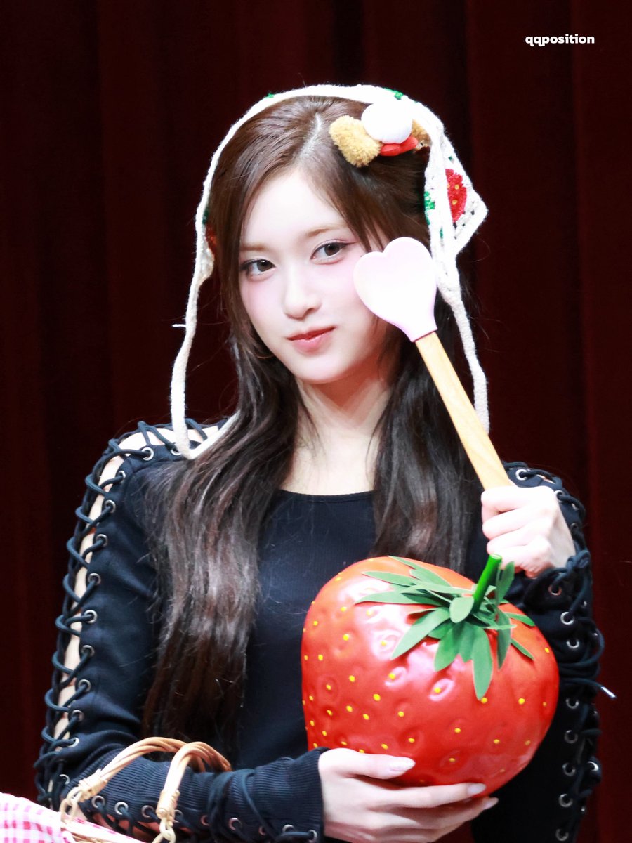 乔乔position tweet media