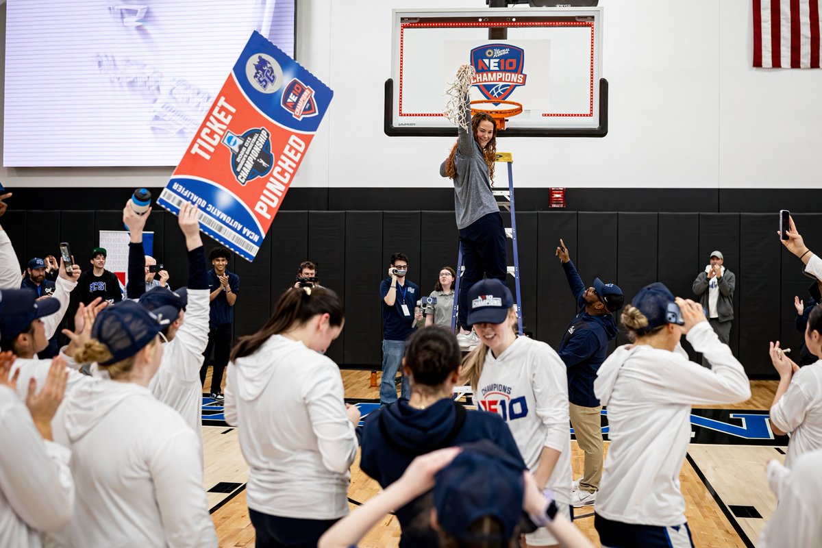 The NE10 tweet media