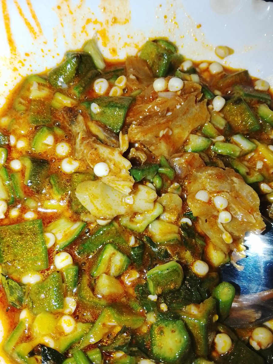 bintabaeby01's tweet image. I had okro soup at Green House Restaurant Uniport for just N1,000 (naira), as I was a Green House Queen at ACMC the soup happened after remembering my past P.E teacher. 
#Environmentalist #OneWithNature