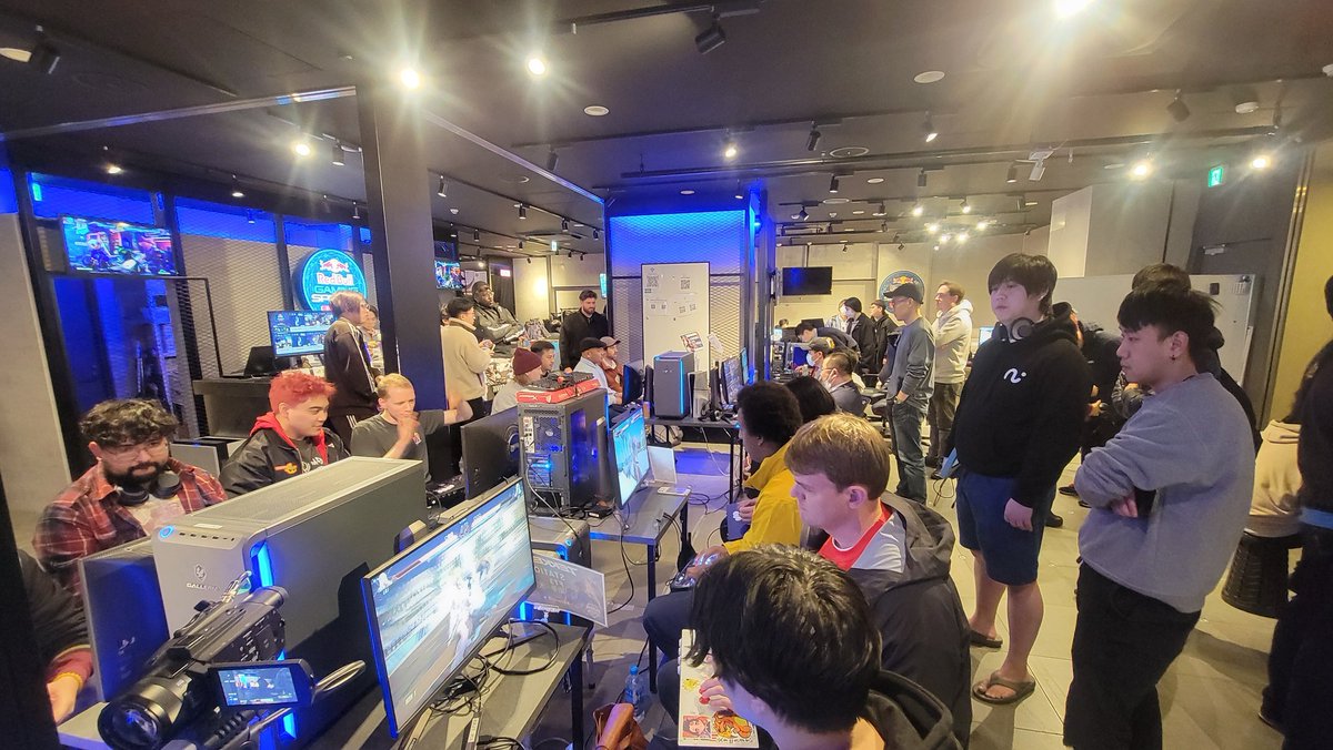 NAH| Majin「O」bama @ #TatakaiTuesday tweet media