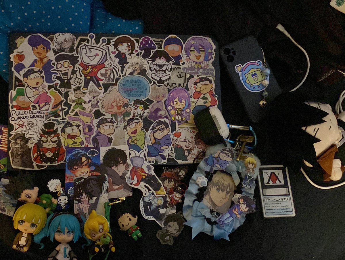 que viva personalizar cada objeto personal que vivan los fandoms que vivan las ferias animes y que vivan los artistas