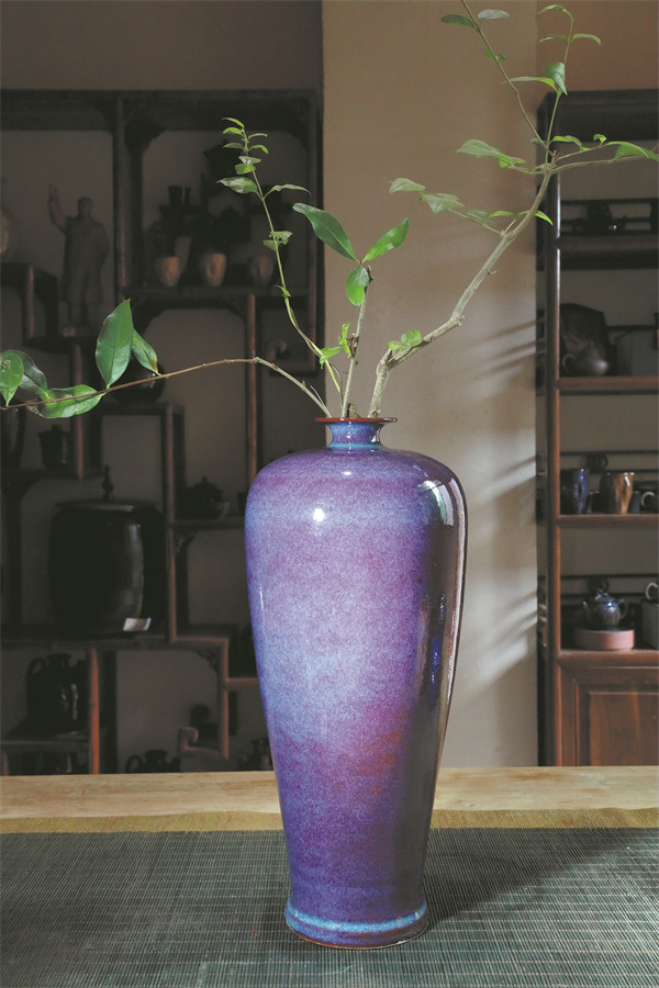 Chinacultureorg's tweet image. Tongguan kilns give ancient art form its modern shape with perfect geography and precise techniques. en.chinaculture.org/a/202603/09/WS… #porcelain