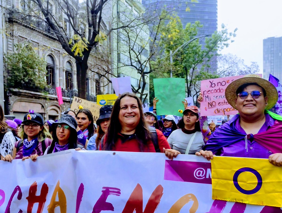 Colectiva Mujeres Barrio Adentro tweet media