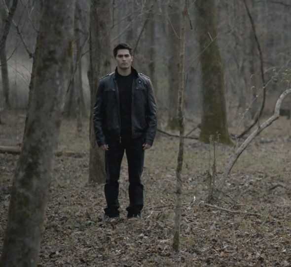 anabbyz's tweet image. e quando o derek parecia um espírito obsessor #TeenWolf