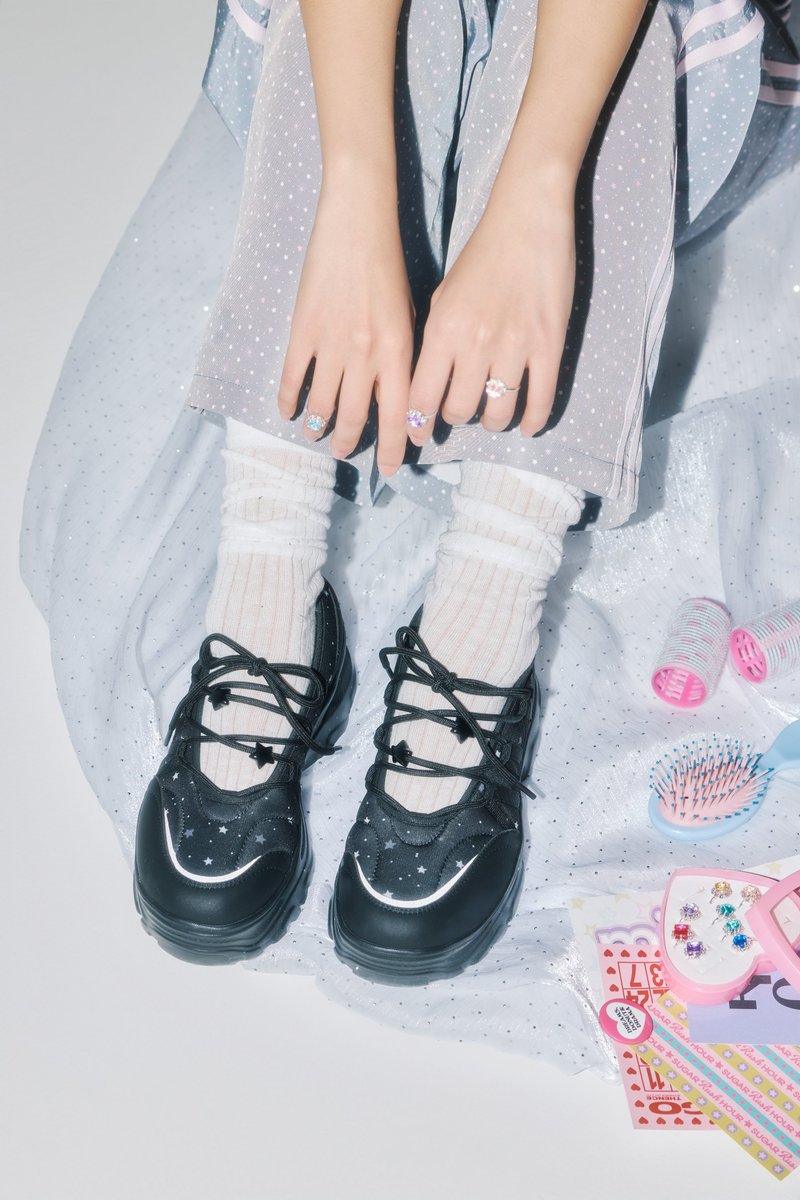 OTZ 오찌 tweet media