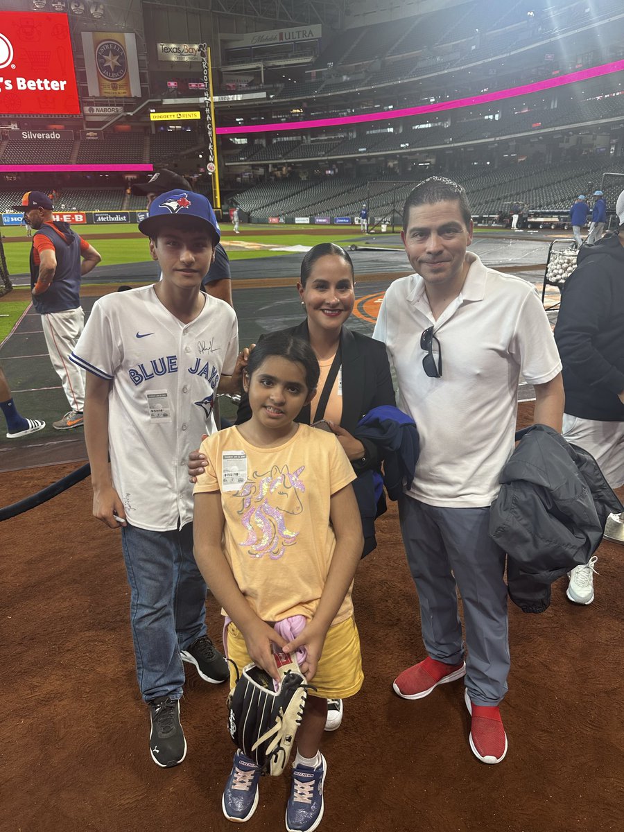 JulioRobertoFl1's tweet photo. @BlueJays @WBCBaseball Go jays go https://t.co/n0ZuZZDekY