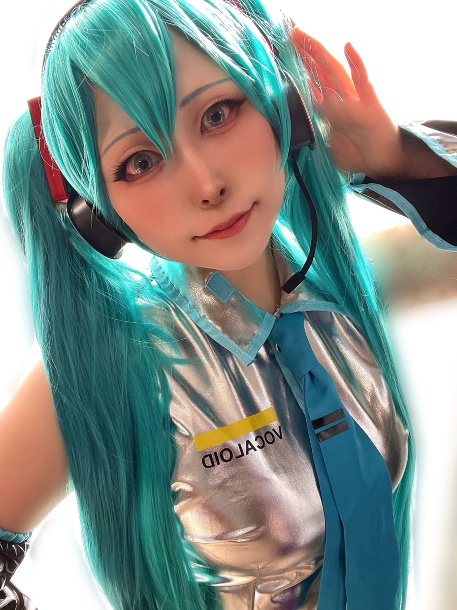 chocomimi95's tweet photo. ⚠️コスプレ⚠️
  ※反転してます🙏

前に撮影した写真やっと加工した🥳 https://t.co/1ImPmGD3Tf