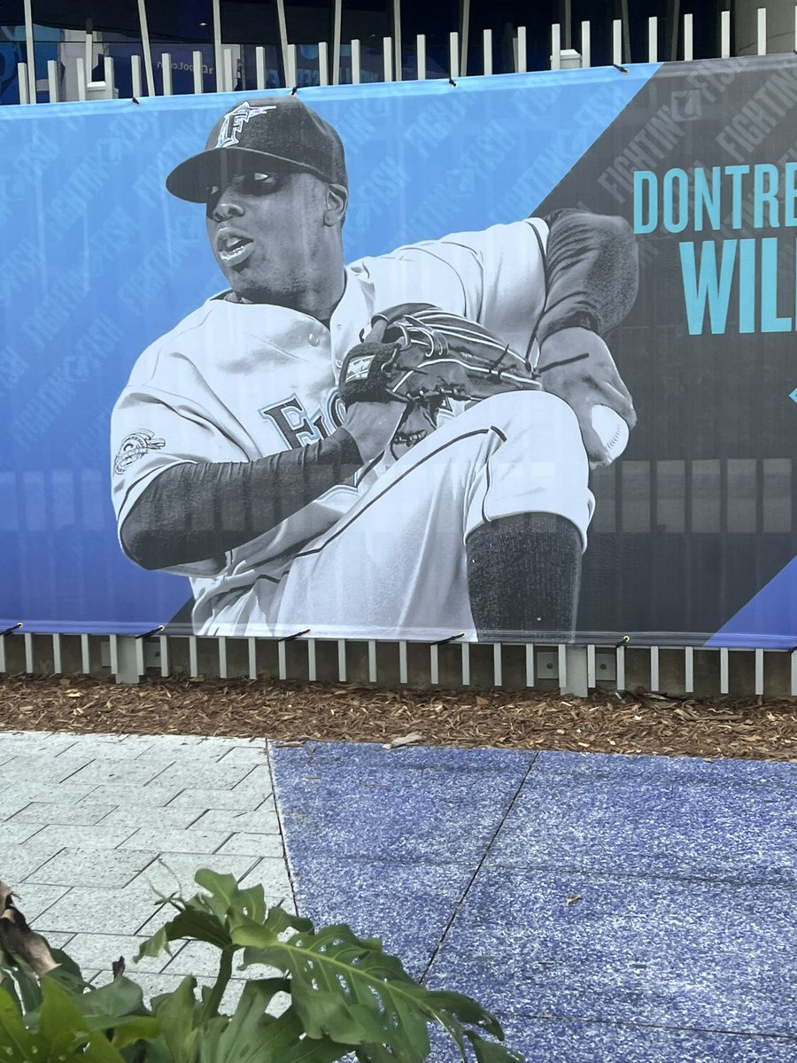 Dontrelle Willis tweet media