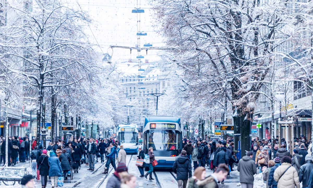 luccampbell's tweet photo. Embrace walkable communities, protected bike lanes, and electrified public transit—become untouchable to big oil. https://t.co/AhuXiwmn1R