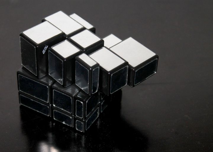 torrey's tweet photo. Art of the Day! "Mirror Cube". Buy at: https://t.co/y29j8YAKzj https://t.co/17hHqSV9Zv