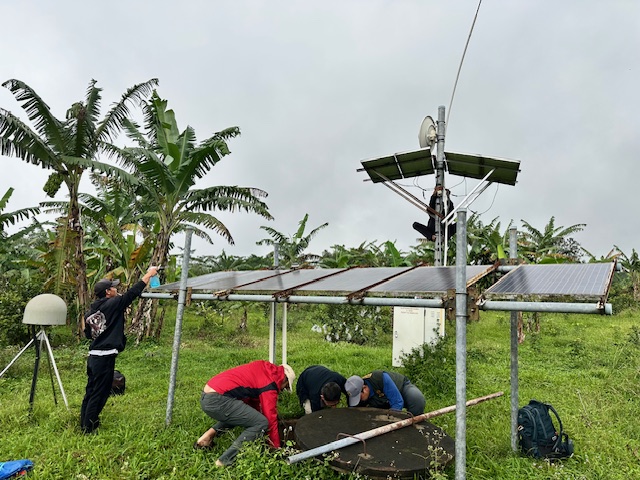 Earth Observatory SG tweet media