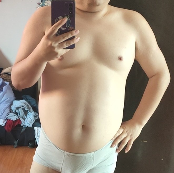 半鲜鲜 tweet media