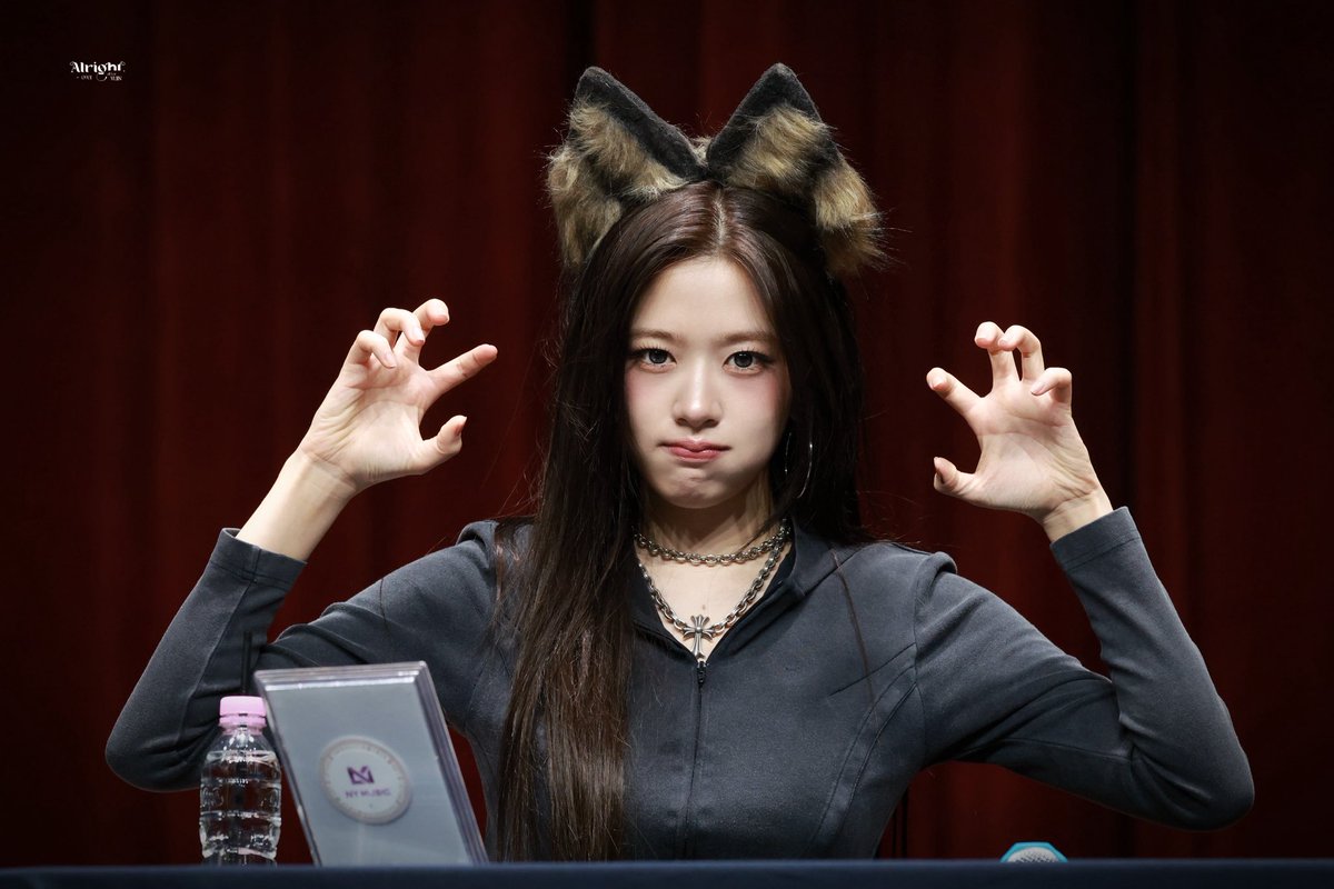 alright_901 tweet media