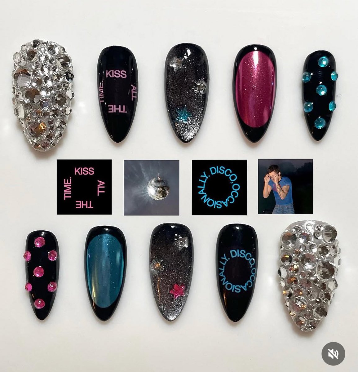 rosysuit's tweet photo. One of my fav nail artists just made a harry set. NEED https://t.co/2LgR1NrjIg