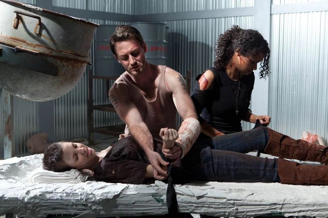 Filme: O Colecionador de Corpos 2 (2012) - disponível gratuitamente no yt: youtu.be/ZFlmCRox8_Q?si…