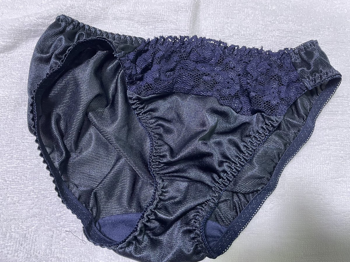 richan85648's tweet photo. 1枚2000円です！
オプション要相談
欲しい人来てください！
#下着売ります #下着販売 https://t.co/uD1PA6w6ZS