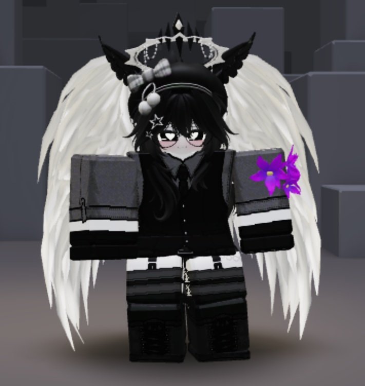 MIPIPLAYS200's tweet photo. "Ellen"

#dibujo #dibujotradicional #draw #drawings #OC #robloxavatar https://t.co/4vqmks68XH
