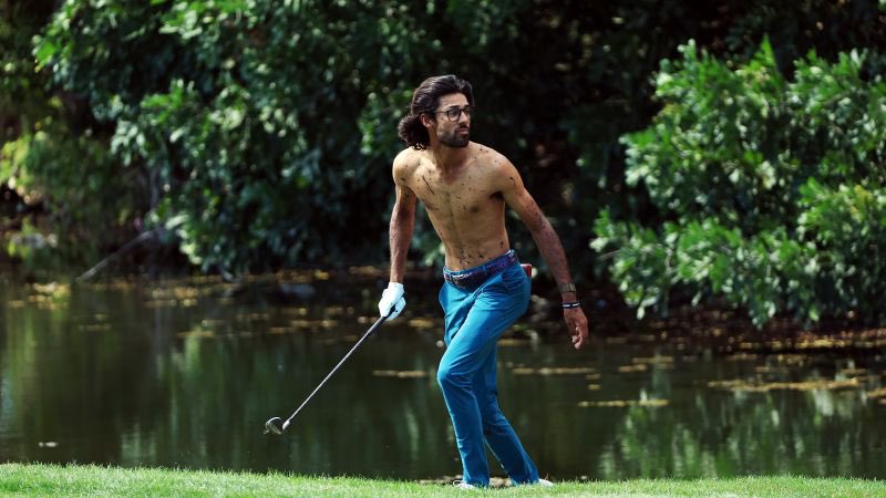 ThePME's tweet photo. Akshay at courses with a lot of water. Should have known. https://t.co/9qmPKVFKIB