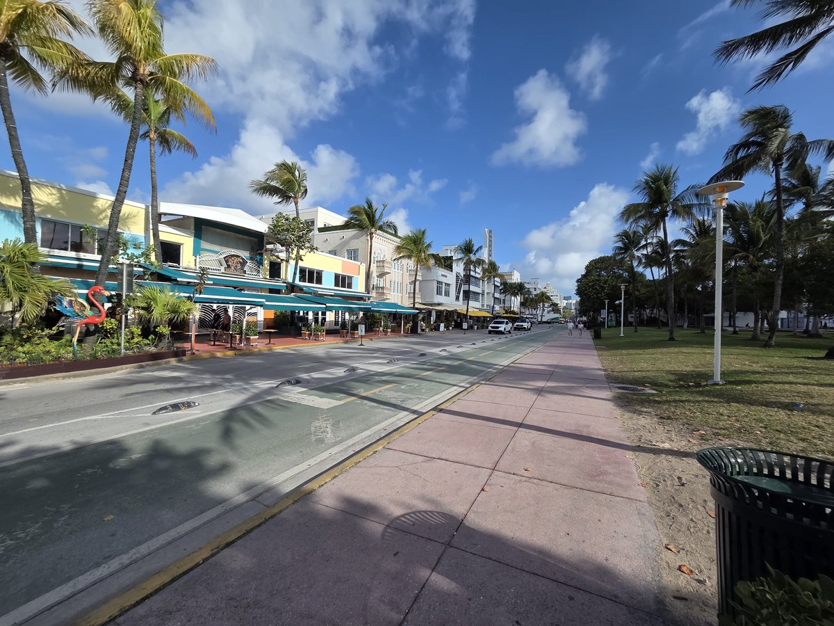 CryptoPivot's tweet photo. Been real Miami 

deuces https://t.co/uVMFs3xX5g