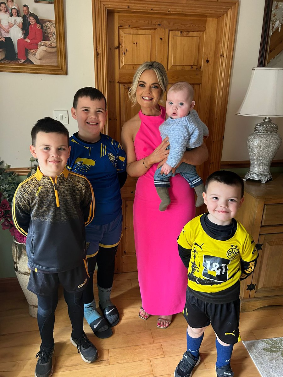 Laura McElroy tweet media