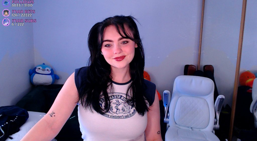 BLU 🫐 tweet media