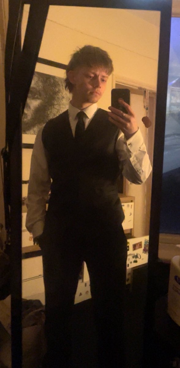 g✮briel tweet media