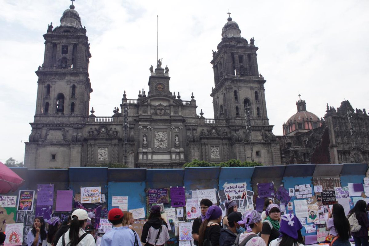 #Fotogalería. Culmina la marcha por el #8M; mujeres se concentran en la ...