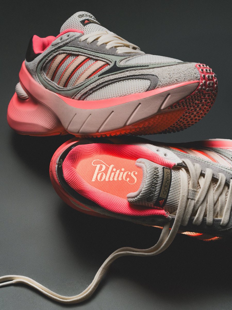 Getting around to taking some pics of these. Such a fire show from <a href="/SaucePan_Dan/">SAUCE PAN DAN 🇵🇷👨🏽‍🍳🇵🇦</a> and <a href="/Sneakerpolitics/">Sneaker Politics</a>