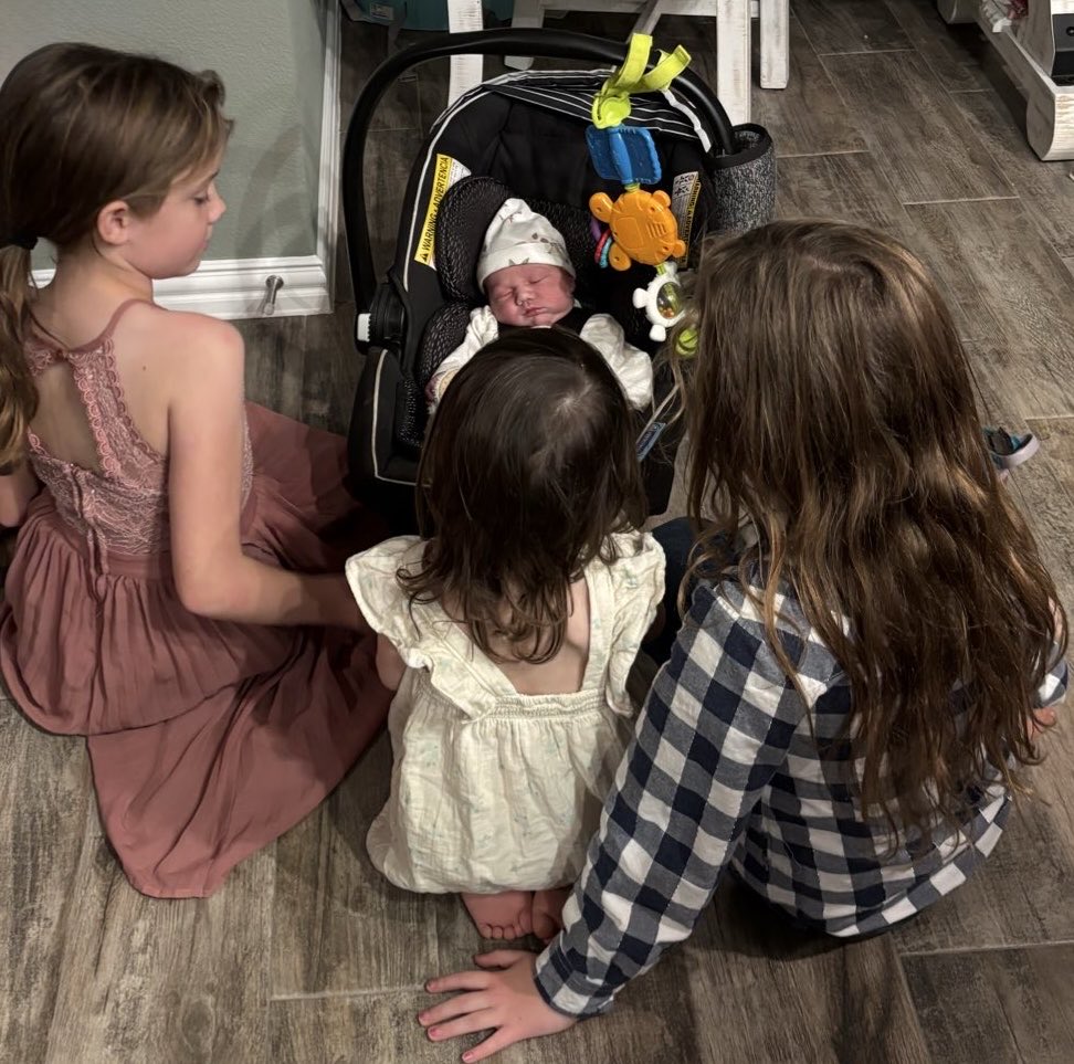 maggie sandusky tweet media