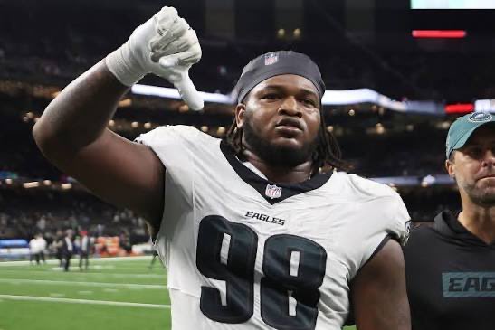 BarkleysBurner_'s tweet photo. It’s hilarious how “dirty” of a player Jalen Carter is until the rest of the league thinks he’s available and mocks trades…

#FlyEaglesFly https://t.co/37RGGnq3lv