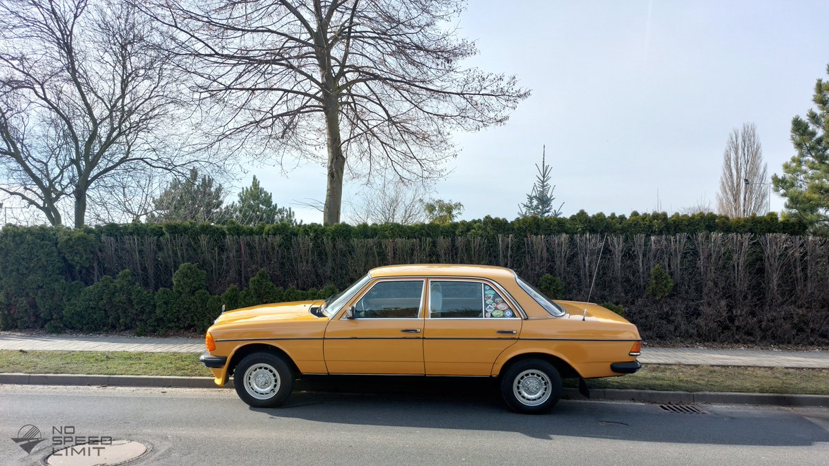 NoSpeedLimit_it's tweet image. #mercedesw123 #mercedes200D #the80s #madeingermany #streetphotography
