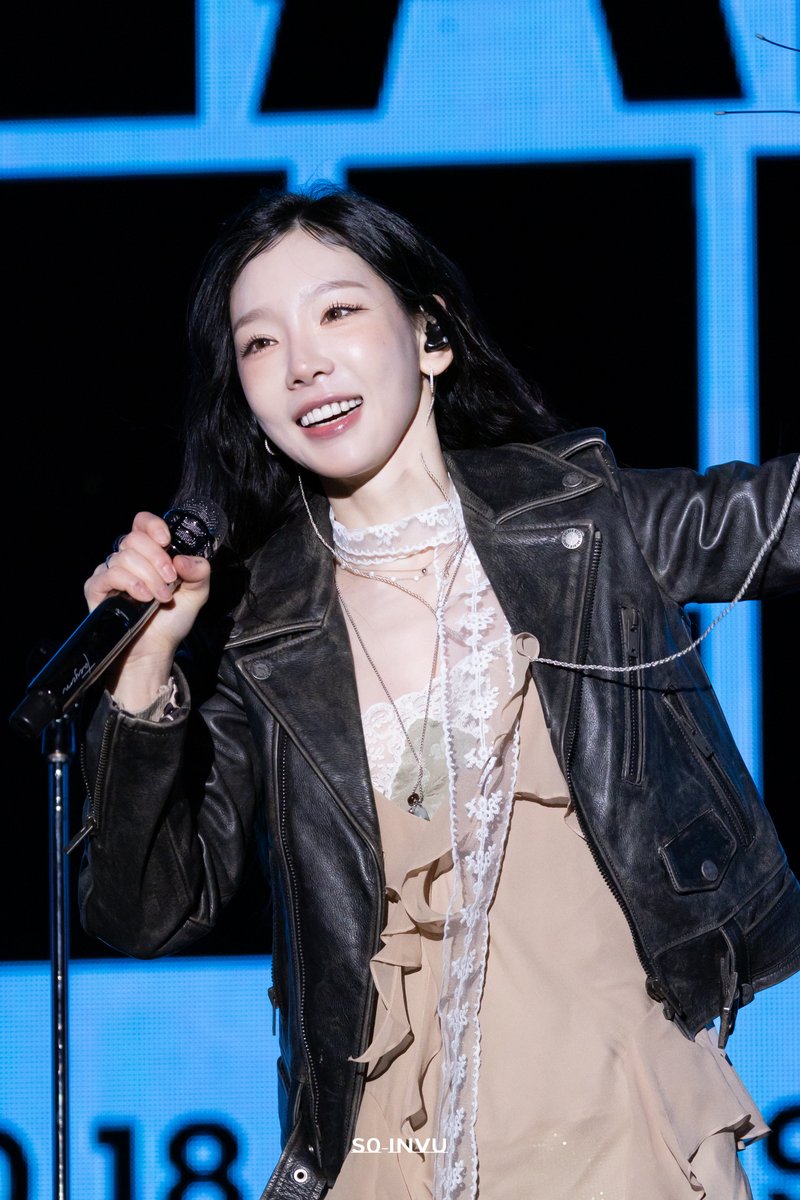 우리 영원히 행복하고 아름답게 살자 💜

#옛뚜라_오늘탱구_생일이래
#SONE_TAEYEON_HBD