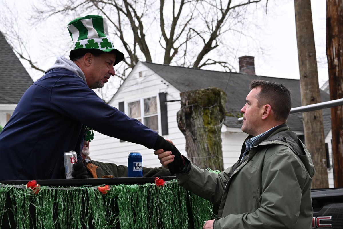 Chris Shea tweet media