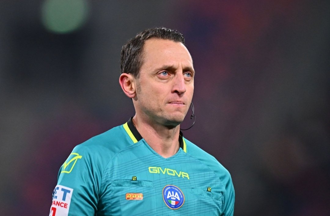 CaiaAngelo's tweet photo. Tutto come pronostico del signor #Abisso , non vede , non sente e non chiama al Var #Doveri sul fallo di ✋ di #Ricci , netto come sentenzia #Bergonzi alla Domenica Sportiva.
Semplice ricusare perennemente il signor Abisso recidivo in negativo con l'#Inter
#MilanInter #SerieA https://t.co/5iStdSUVjC