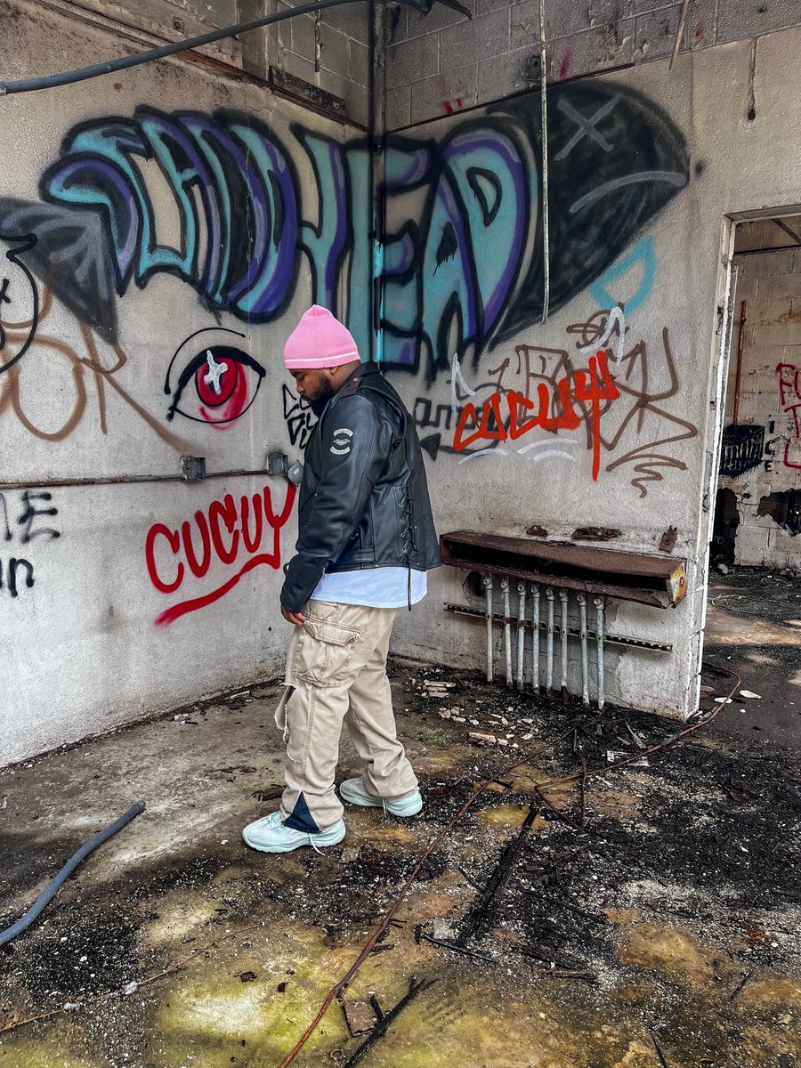 Grant T. tweet media