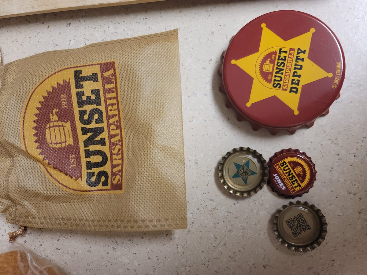 CheeksMcghundi's tweet photo. How many caps is that ? @Fallout @BethesdaStudios https://t.co/rWJNTzeOjl