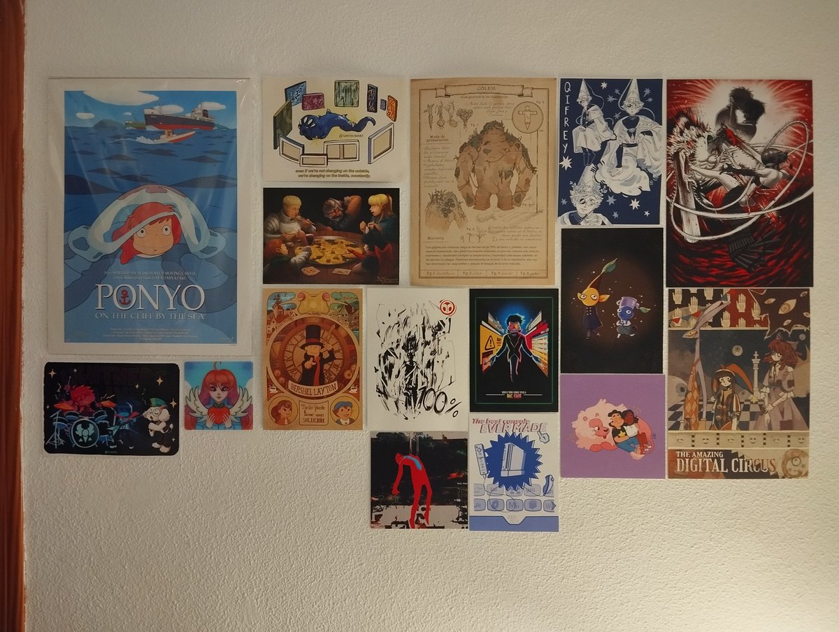 Después de acumular Sant Carles y ahora Salón del Comic asi queda la pared por ahora 🙂‍↕️🙂‍↕️