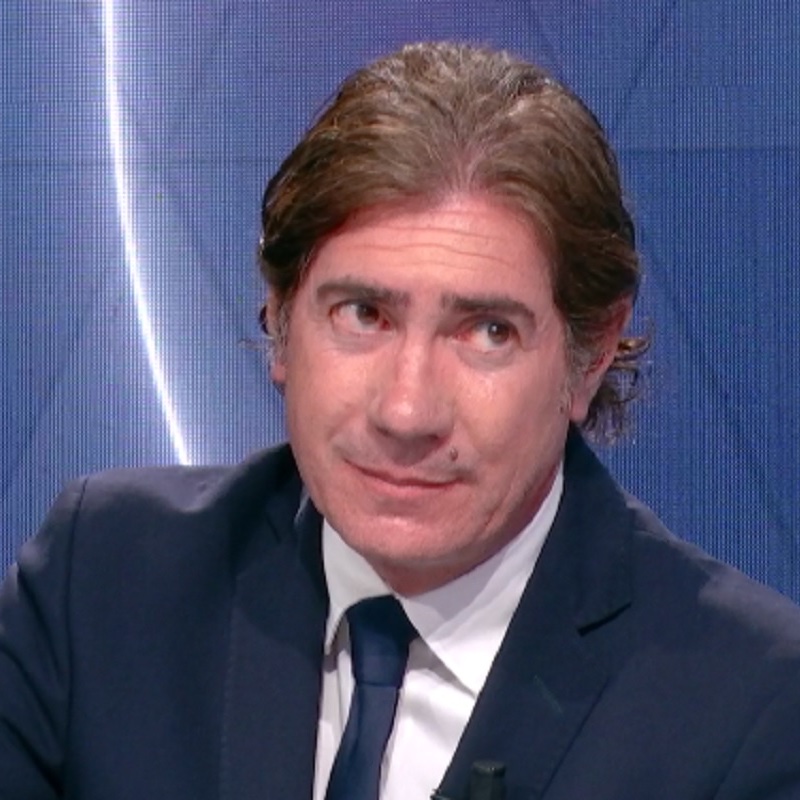Elcalcio_'s tweet photo. 🚨🗣️ الحكم السابق ماورو بيرغونزي لـ Domenica Sportiva:

"لمسة يد ريتشي هي مخالفة يد وبوضوح ركلة جزاء .. تم ارتكاب خطأ، لكن الأمر الأخطر هو أن حكم الـVAR لم يستدعِ دوفيري لمراجعة اللقطة على الشاشة." 🚫 https://t.co/0iUJkxmfNY