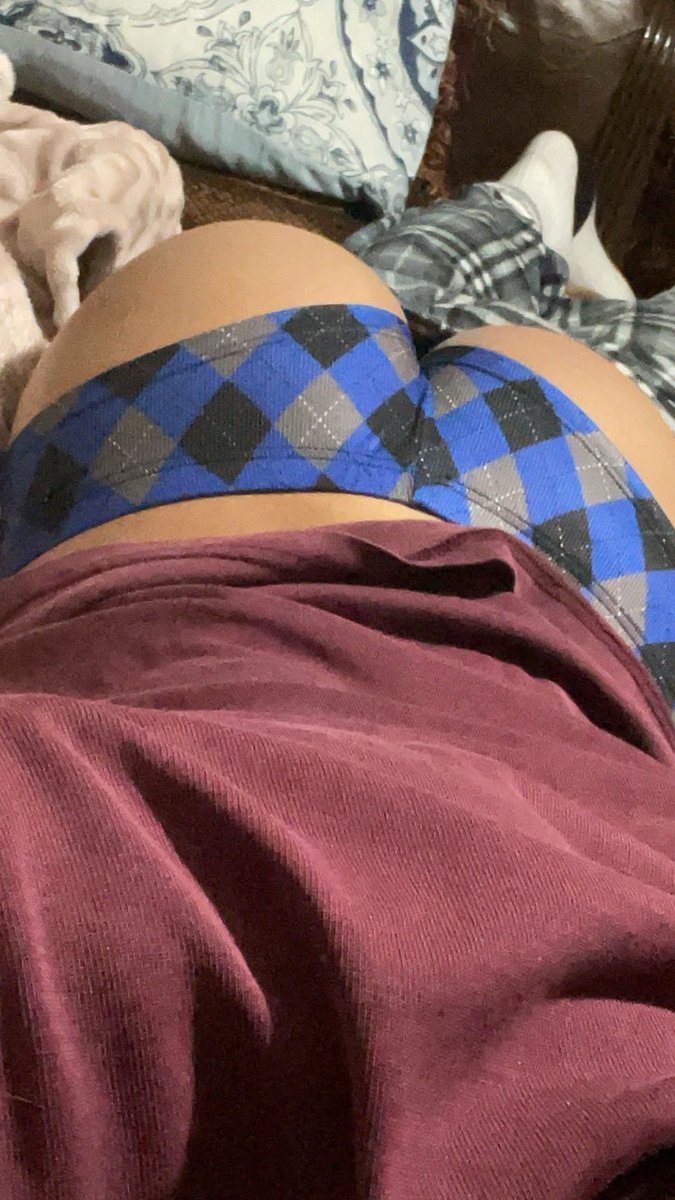 Slkkzz's tweet photo. Love this color 😝🦋
#femboy #twink #gay #latino https://t.co/9E8rd66ClP