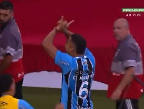 soccergfbpa's tweet photo. Gustavo Martins ÍDOLO 🇪🇪 https://t.co/iQm4L4Ay80