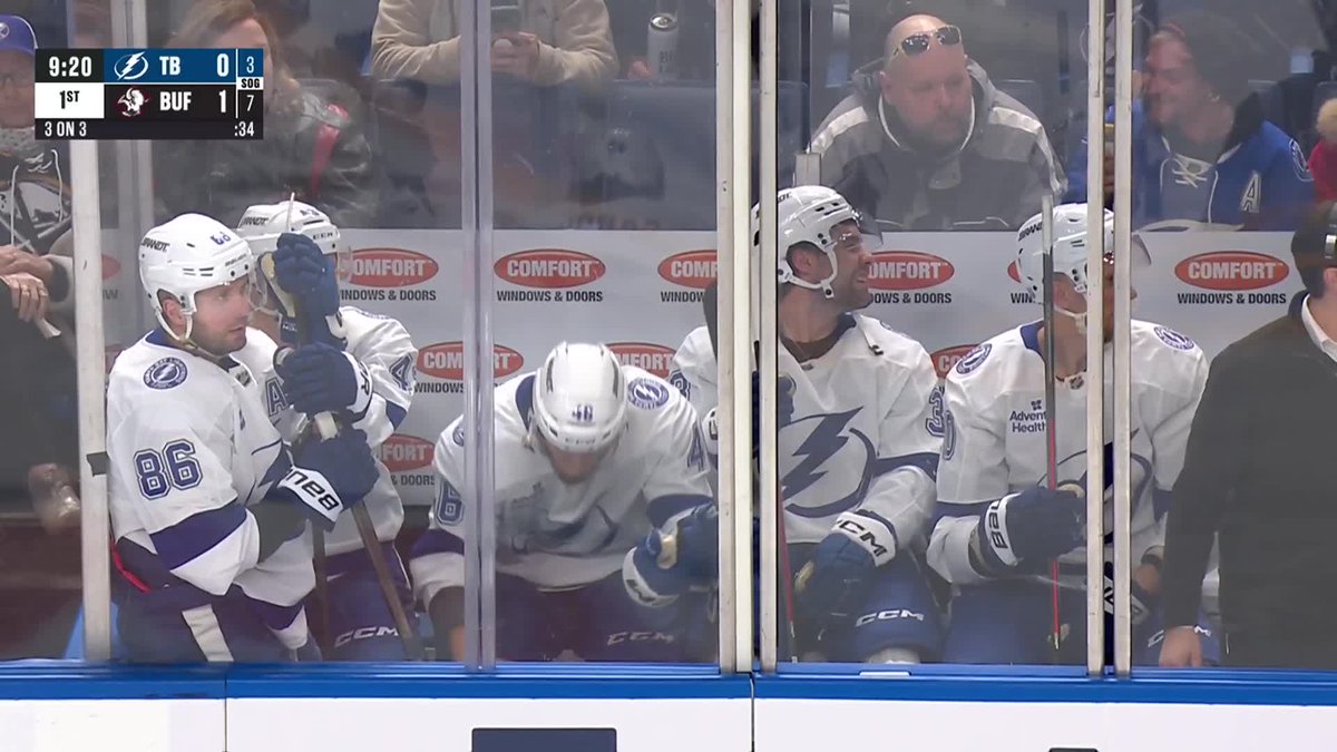 The Sabres and Lightning fill up their penalty boxes within the first 10 minutes of the first period 😅