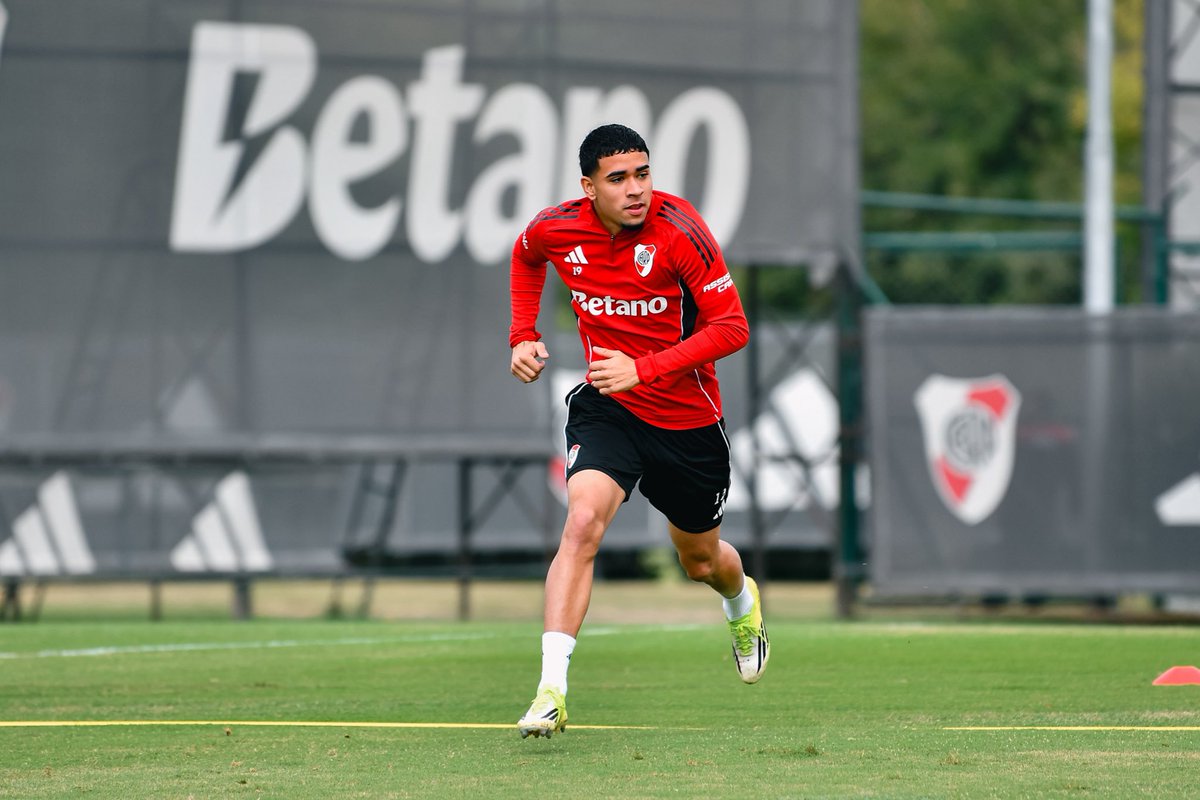 RiverPlate's tweet photo. 🔛🔋💪 https://t.co/elMnmsz6PP