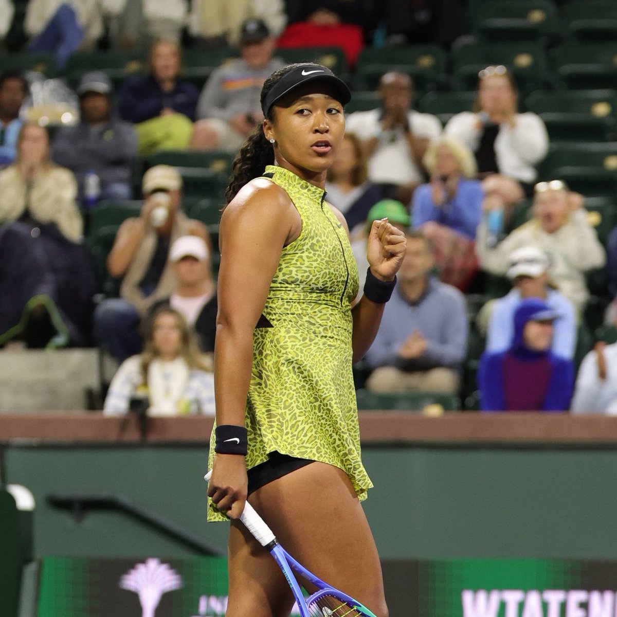UniversTennis's tweet photo. 🔒 1/8 DE FINALE - WTA 1000 INDIAN WELLS 🌴🇺🇸

🔥 SABALENKA ⚡️ OSAKA 🔥

Deuxième confrontation entre les deux joueuses, plus de 7 ANS après la première, remportée par la Japonaise à l’US Open 2018. 

Ancienne n°1 vs actuelle n°1 : qui va s’imposer ? 🍿 https://t.co/I5WwJ9WnDA