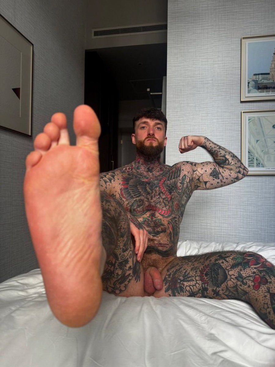 Alpha king james tweet media