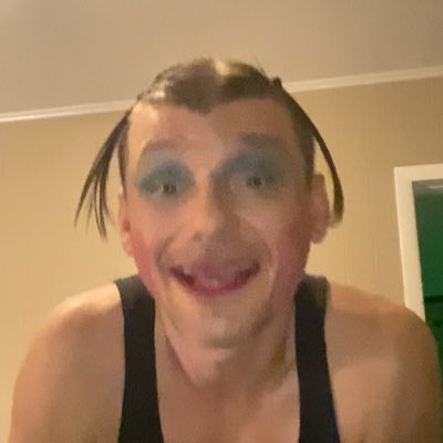 StoneJohnson420's tweet photo. #NewProfilePic https://t.co/zkRO5DttUu