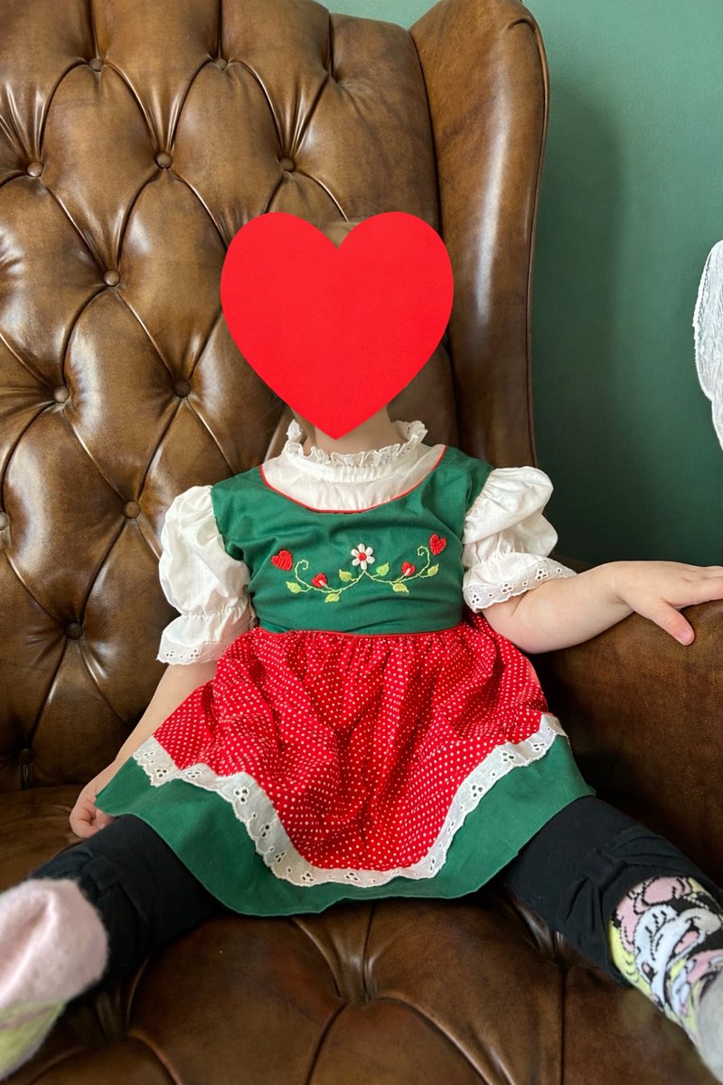 Amy Deace tweet media