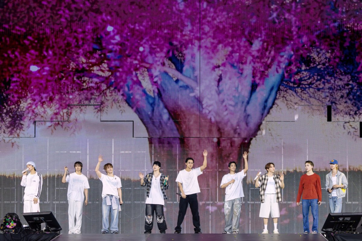 ho5hiii_kwon17's tweet photo. [📸] 260308
✦ SEVENTEEN WORLD TOUR [NEW_] IN ASIA (SINGAPORE) | Media Photos 

Group 

#SEVENTEEN #세븐틴 @pledis_17 https://t.co/WTNdfG1CZy