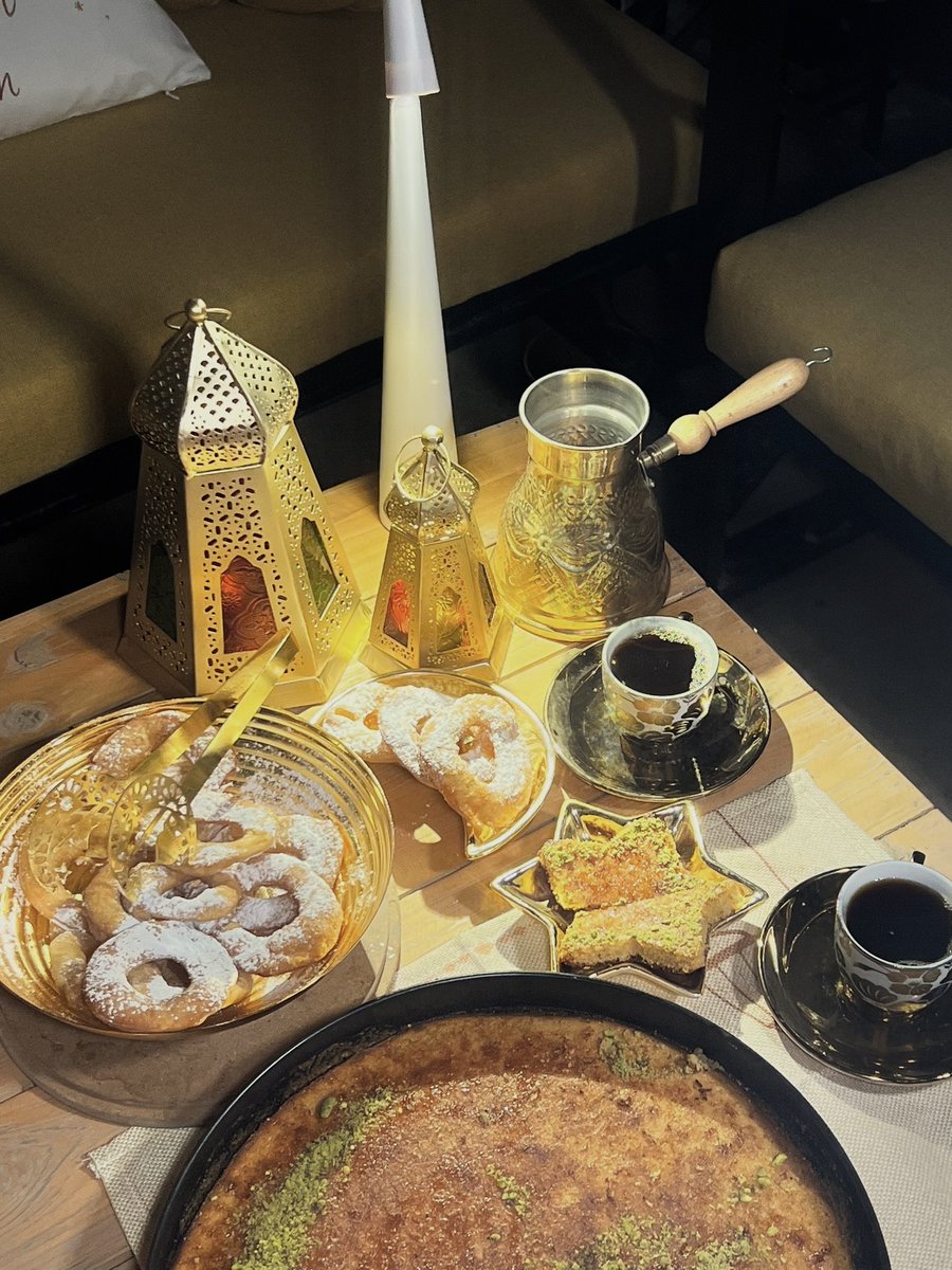 srneda's tweet photo. ليالي رمضان✨🌙 https://t.co/ddTSykl7b8