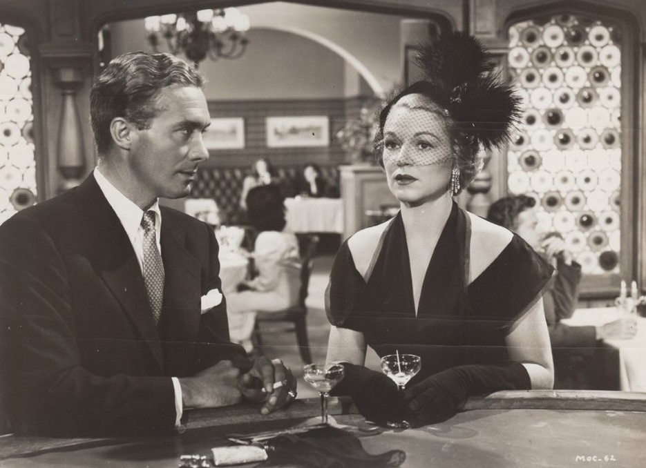 noirfoundation's tweet image. Born  on this day in 1910, the Queen of Hats Claire Trevor! What's your  favorite film of hers, noir or not? You can also tell us which of her  hats is your fave.
#TCMParty #botd #clairetrevor #noirbirthday