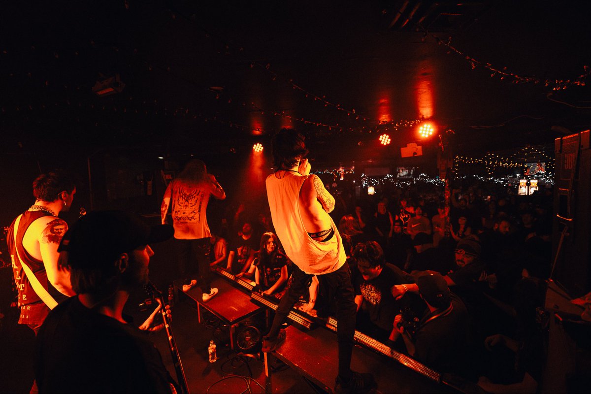 VOTSbandMN's tweet photo. RICHLAND THAT WAS INSANE ENERGY WE HAD SO MUCH FUN WITH YALL THANK YOU 🔥🙌

📸 Dom Delfino https://t.co/5jgygaV9IP